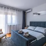 Awesome Home In Marcana