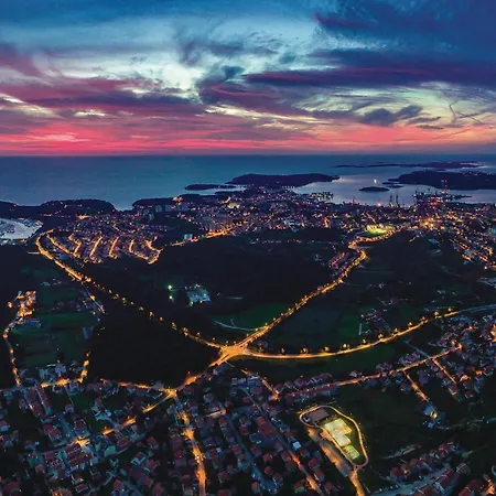 Awesome Home In Marcana Holiday home *